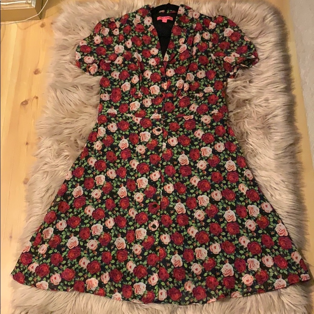 Betsy Johnson flowered dress